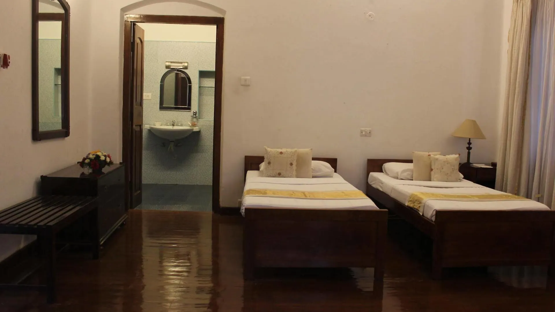 Hotel Victory Dawn Kochi 3*,